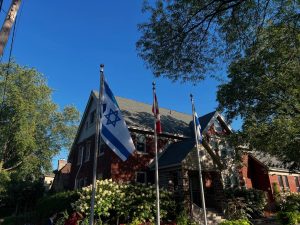 HAMPSTEAD’S ISRAELI FLAG SET ABLAZE AGAIN – LARGER FLAG PUT IN PLACE